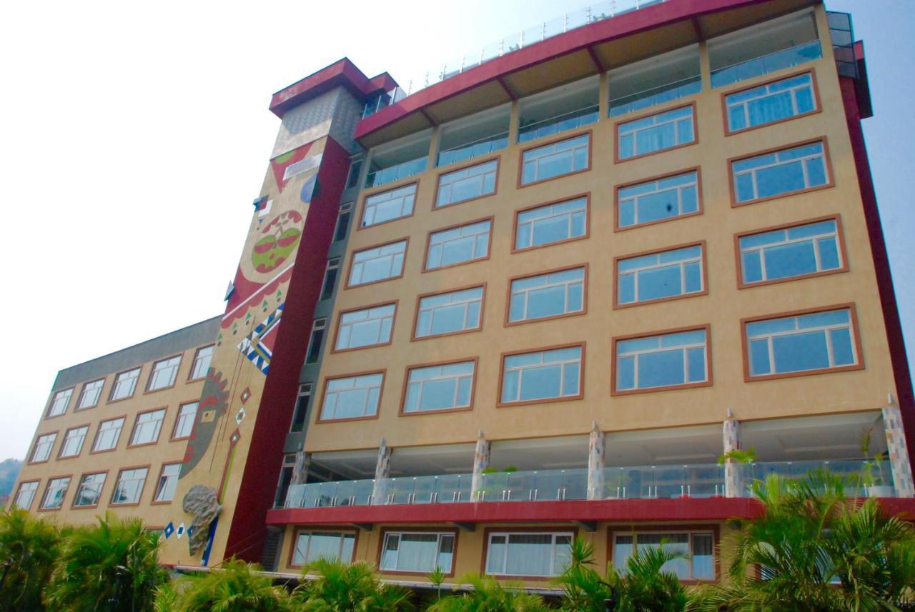 Kiriri Garden Hotel Бужумбура Екстер'єр фото